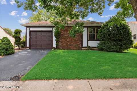 26 Lansdale Drive, Marlboro, NJ 07746