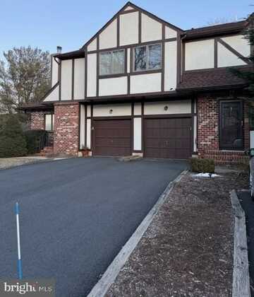 3 BALAMOR LANE, EWING, NJ 08628