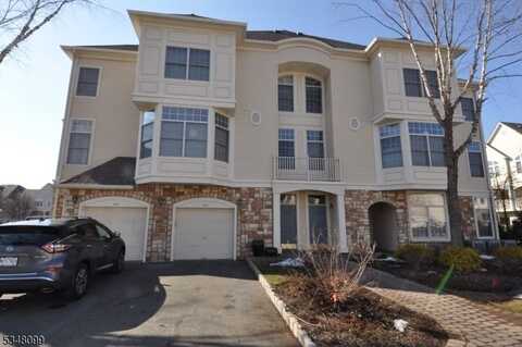 216 Turlington Ct, Livingston, NJ 07039