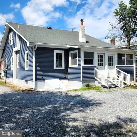 993 W PARK AVENUE, VINELAND, NJ 08360