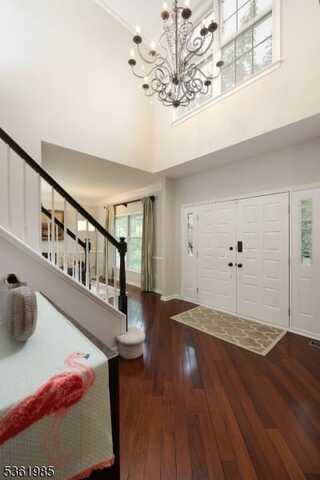 7 Watchung Dr, Bernardsville, NJ 07920