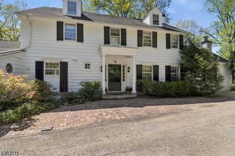 225 Old Army Rd, Bernardsville, NJ 07920