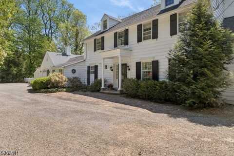 225 Old Army Rd, Bernardsville, NJ 07920