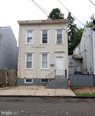 33 ADELINE STREET, TRENTON, NJ 08611