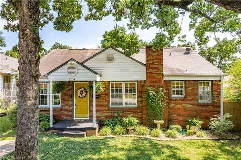 2104 S S ST, Fort Smith, AR 72901