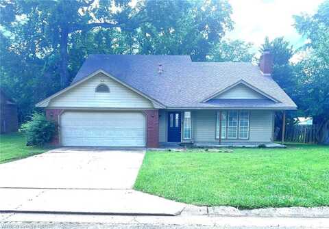 2015 Woodwind WY, Van Buren, AR 72956