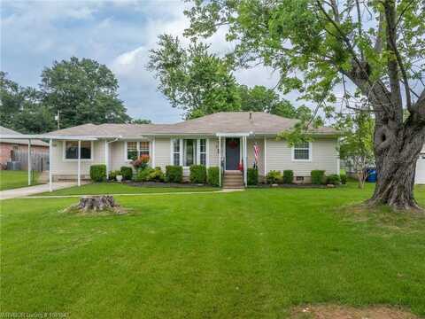 3909 S Q ST, Fort Smith, AR 72903