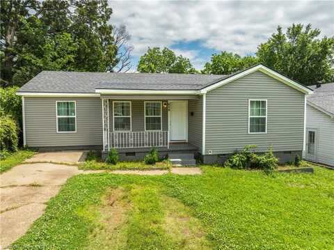 614 12th ST, Van Buren, AR 72956