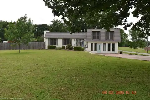 412 Ridge DR, Sallisaw, OK 74955