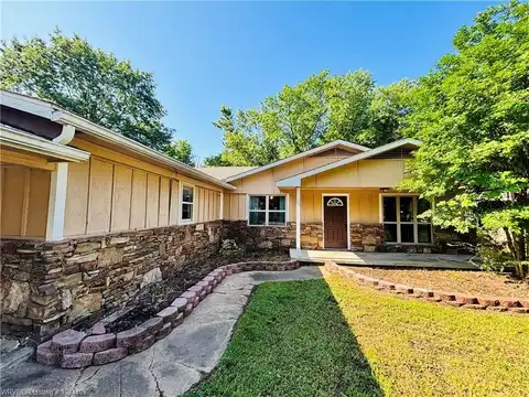 2708 Autumn AVE, Sallisaw, OK 74955