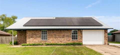 101 Saskatchewan RD, Roland, OK 74954