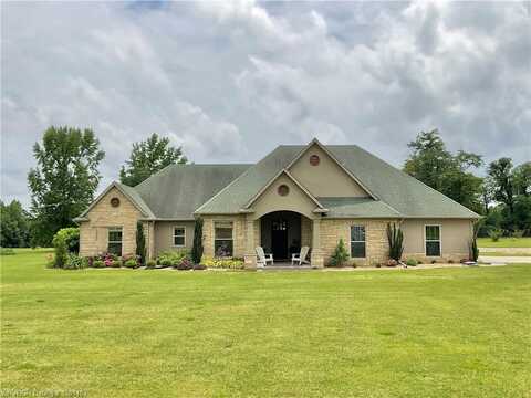 3414 Bugscuffle RD, Lavaca, AR 72941