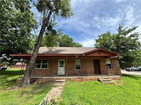 320 S Alaska ST, Spiro, OK 74959
