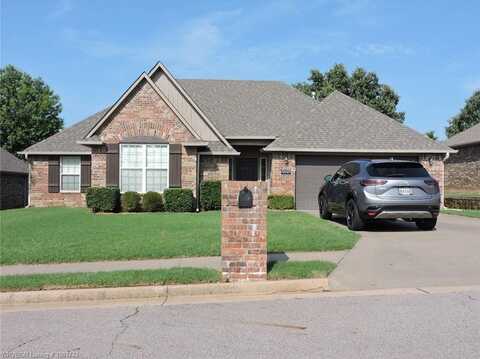 12125 Sapling DR, Fort Smith, AR 72916