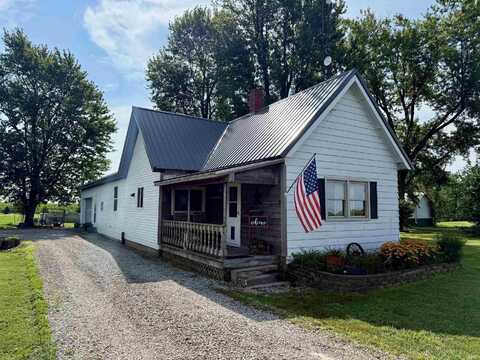 9143 S 900 West, LaFontaine, IN 46940