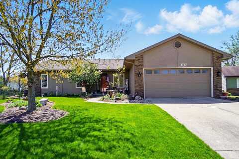 8727 Chimney Hill Place, Fort Wayne, IN 46804