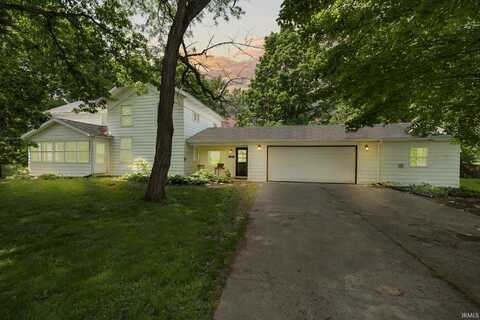825 N Seminary Street, Roanoke, IN 46783