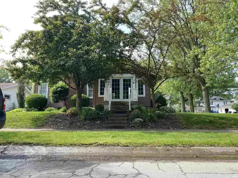 766 W Clark Street, Berne, IN 46711