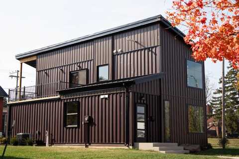 904 E Berry Street, Fort Wayne, IN 46803