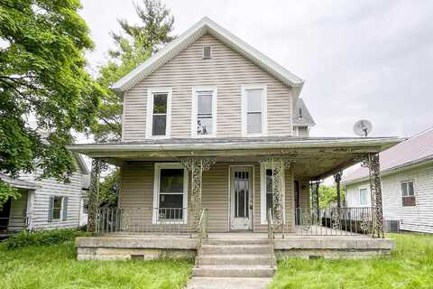 402 W Elm Street, Gaston, IN 47342