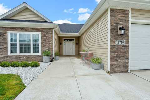 14719 Verona Lakes Passage, Fort Wayne, IN 46814