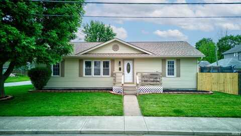 409 E Washington Street, Tipton, IN 46072