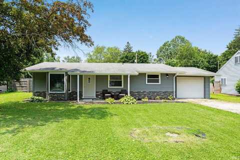 2611 Broken Arrow Drive, Fort Wayne, IN 46825