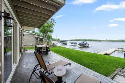 0435 E 680 S, Wolcottville, IN 46795