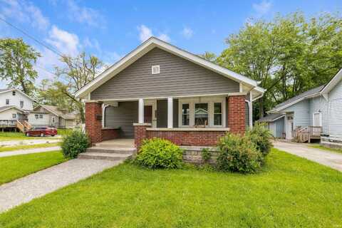 208 S Nichols Avenue, Muncie, IN 47303