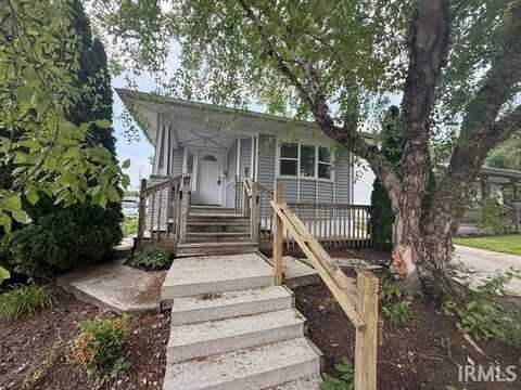 3708 Foresthill Avenue, Fort Wayne, IN 46805