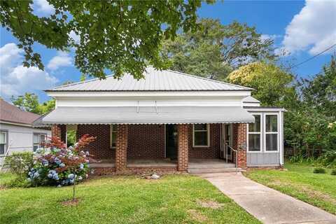 104 4TH Street, Manchester, GA 31816