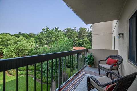 1800 Clairmont Lake, Decatur, GA 30033