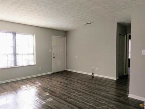 2566 Stratford Lane, Morrow, GA 30260