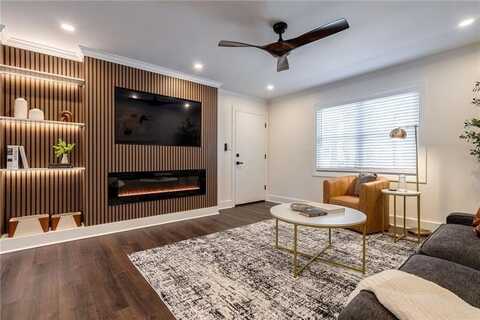 4282 Roswell Road NE, Atlanta, GA 30342
