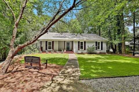 183 Indian Bend Drive, LaGrange, GA 30240
