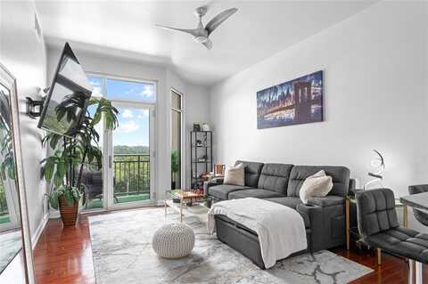 711 Cosmopolitan Drive NE, Atlanta, GA 30324