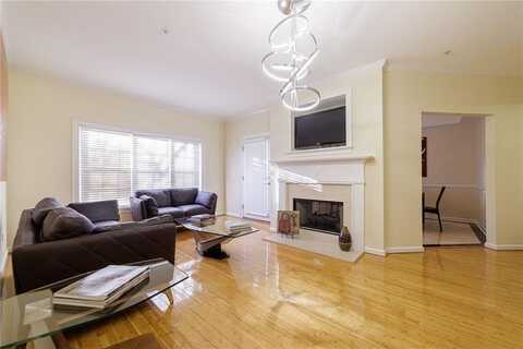 3275 Lenox Road NE, Atlanta, GA 30324