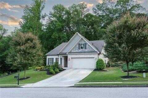 1325 Burnam Wood Dr, Gainesville, GA 30501