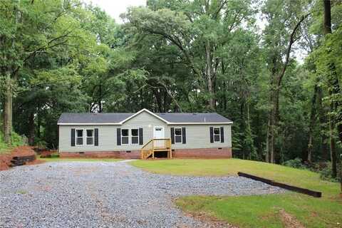 2713 Brays Lake Road, Royston, GA 30662