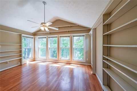 2214 Lake Pointe Circle, Roswell, GA 30075