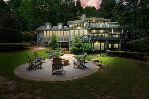 627 Apache Trail, Woodstock, GA 30189