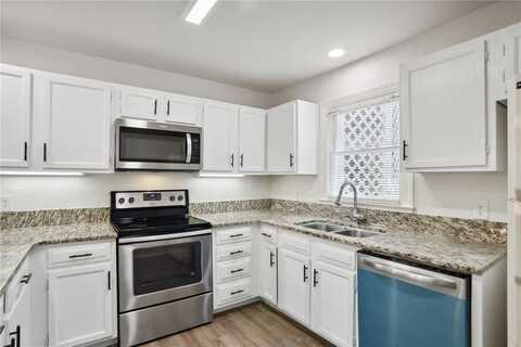 801 ABINGDON Way, Atlanta, GA 30328