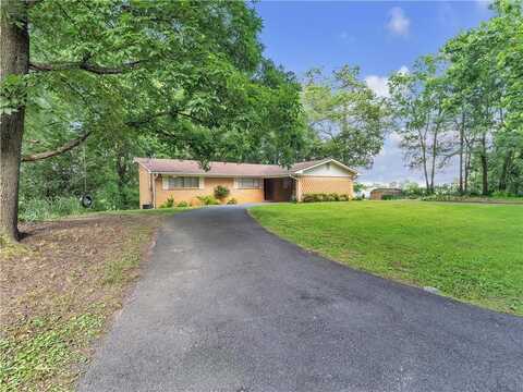 225 Melea Lane, Calhoun, GA 30701