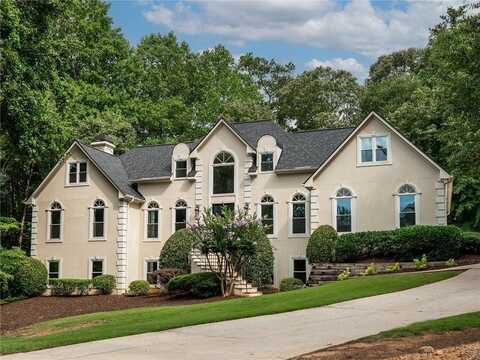5940 Plantation Drive, Roswell, GA 30075
