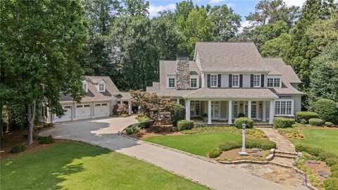 585 Old Cobblestone Drive, Atlanta, GA 30350