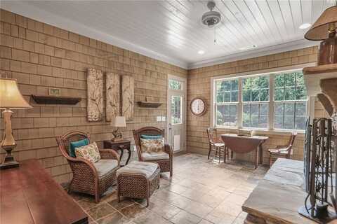 6054 Brookhaven Circle, Duluth, GA 30097