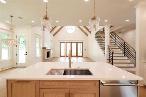 219 Poplar Street NW, Lilburn, GA 30047