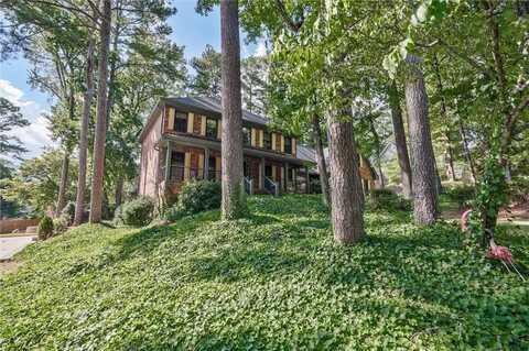5741 Wolf Laurel Lane, Lilburn, GA 30047