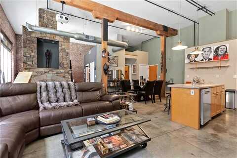 350 Peters Street SW, Atlanta, GA 30313