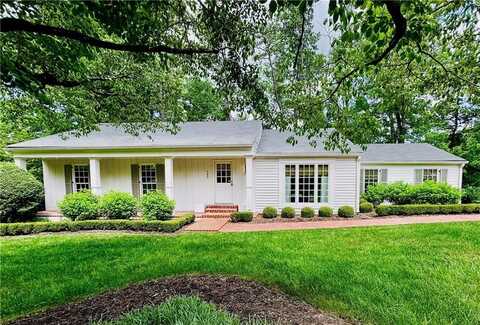 380 Lamplighter Lane SE, Marietta, GA 30067